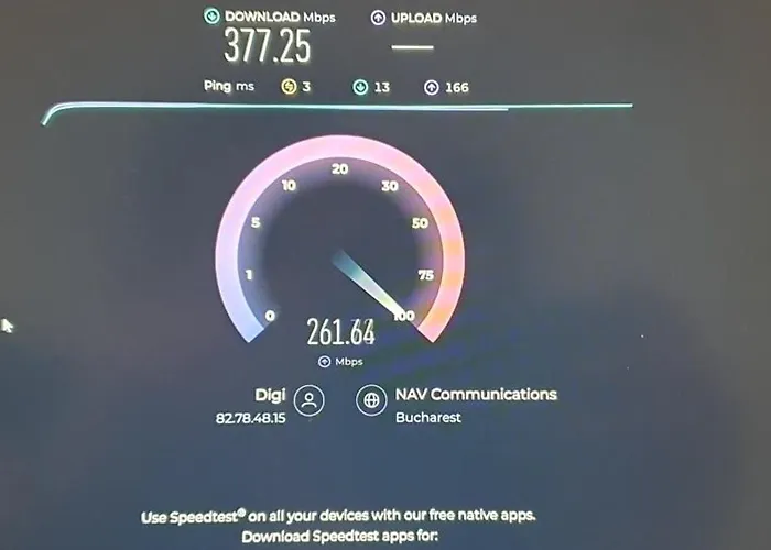 Between Parks - King Bed - - Football Field Lägenhet *