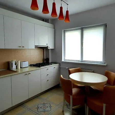 Between Parks - King Bed - - Football Field Lägenhet *